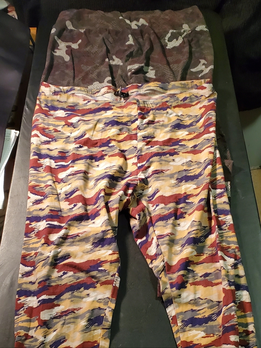 Just One & No Boundaries Camo Size XL Leggings Pant - Multicolor